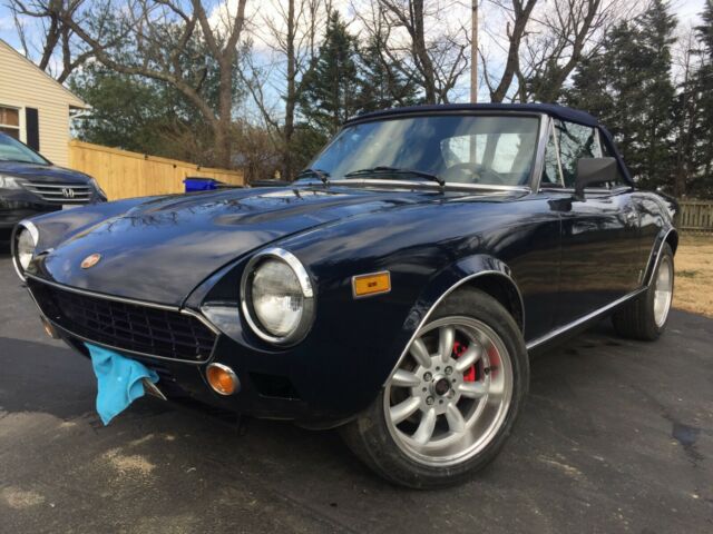 1981 Fiat 124 Spider - photo 2