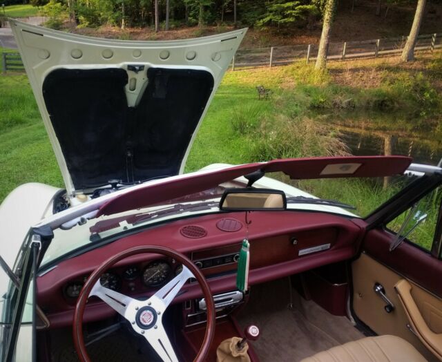 1981 Fiat 124 Spider Pinafarina - photo 11