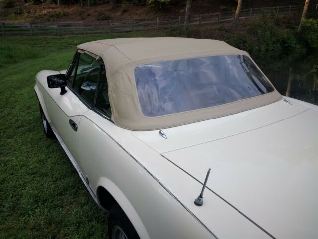 1981 Fiat 124 Spider Pinafarina - photo 5
