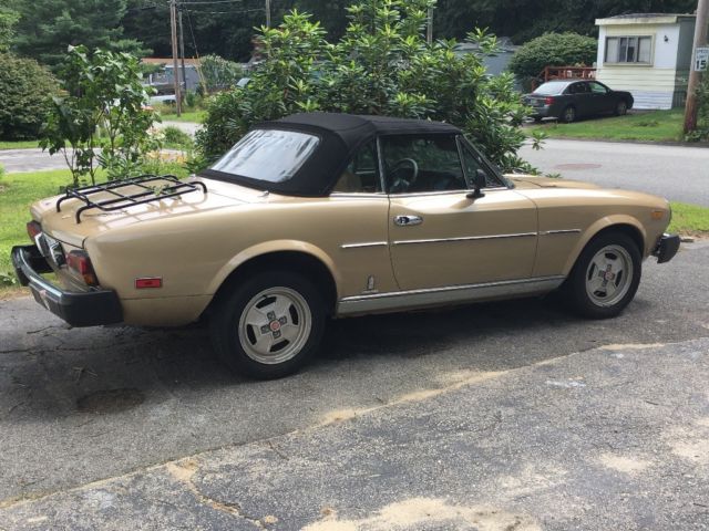 1981 Fiat 124 Spider - photo 10
