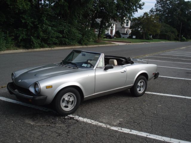1981 Fiat 124 Spider - photo 5