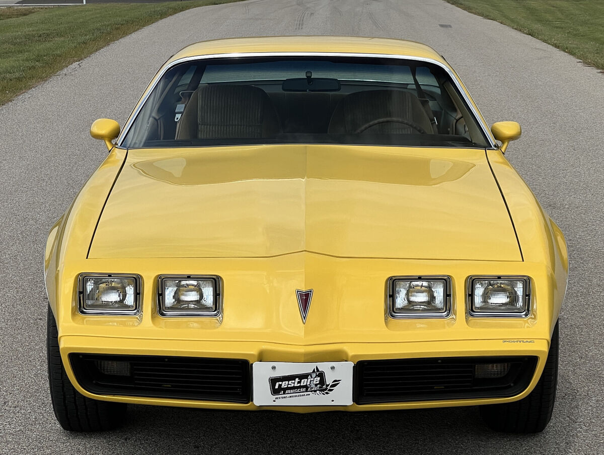 1981 Pontiac Firebird Esprit 3.8L - V6, AC, Only 57k miles, Yellow - photo 5