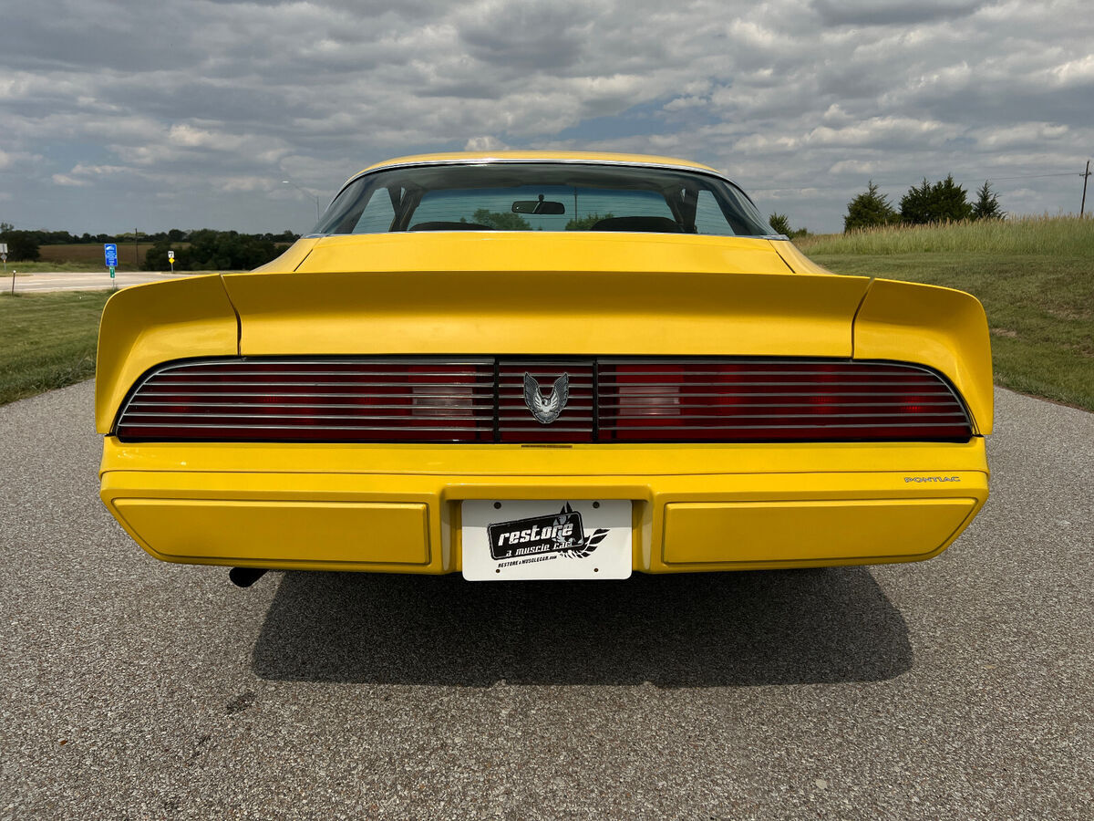 1981 Pontiac Firebird Esprit 3.8L - V6, AC, Only 57k miles, Yellow - photo 7