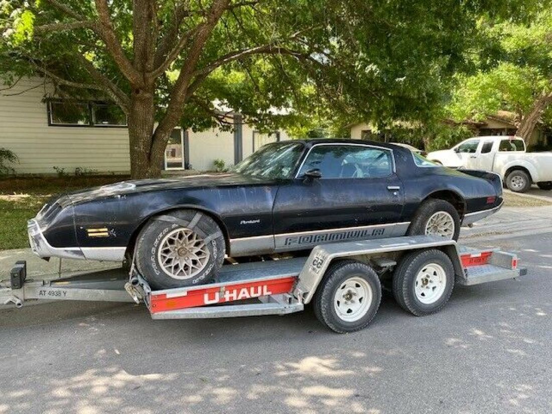 1981 Firebird Formula 5.0 Black/Black 60K Tilt A/C P/W C/C P/Trunk Clock Works 1981 Pontiac Firebird Formula
