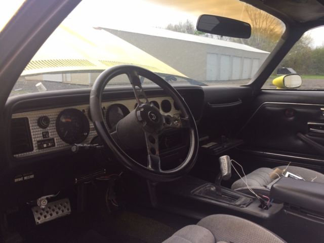 1981 Pontiac Firebird - photo 6