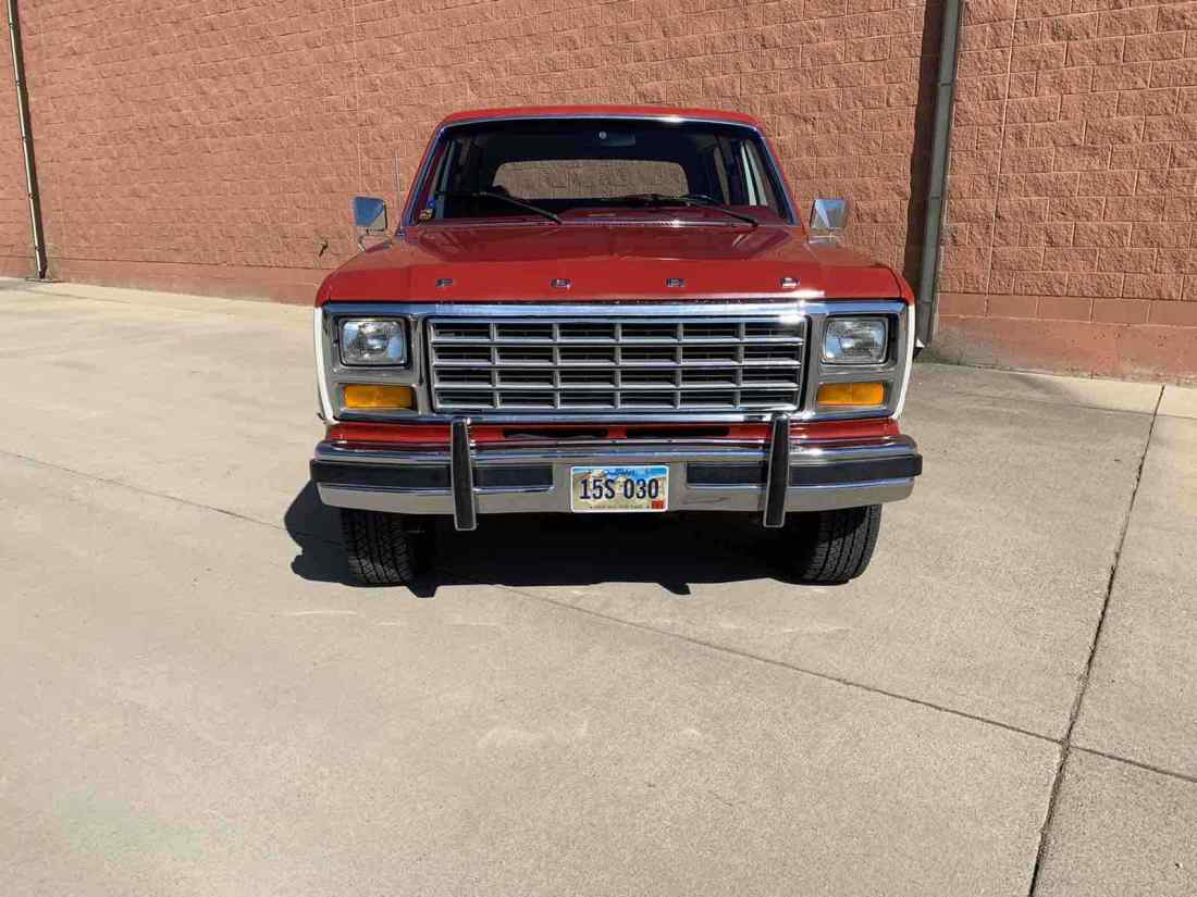 1981 Ford Bronco U100 - photo 2