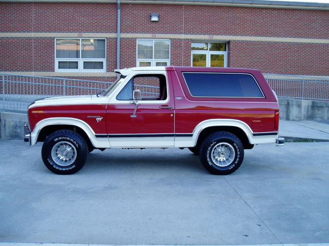 1981 FORD BRONCO XLT 4X4 . 51K MILES . GARAGE KEPT .. 1981 Ford Bronco Ranger XLT
