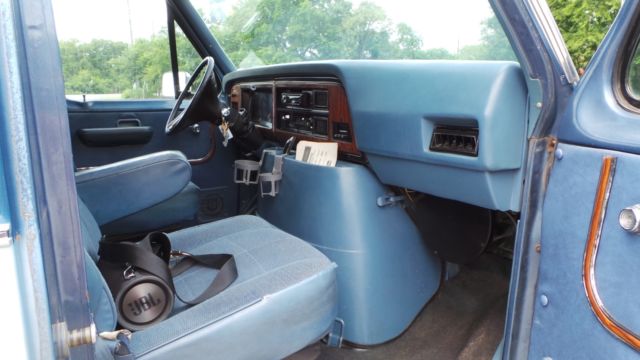 1981 Ford E-Series Van CLUB WAGON - photo 12