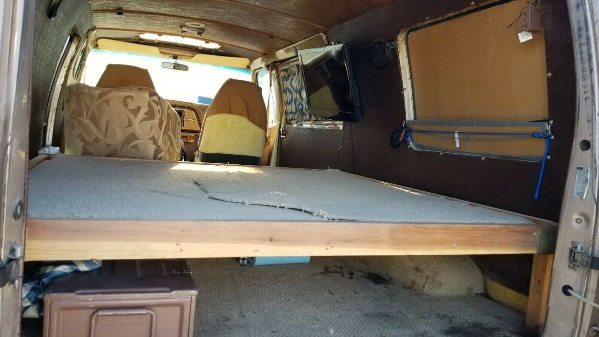 1981 Ford E-Series Van E350 VAN - photo 11