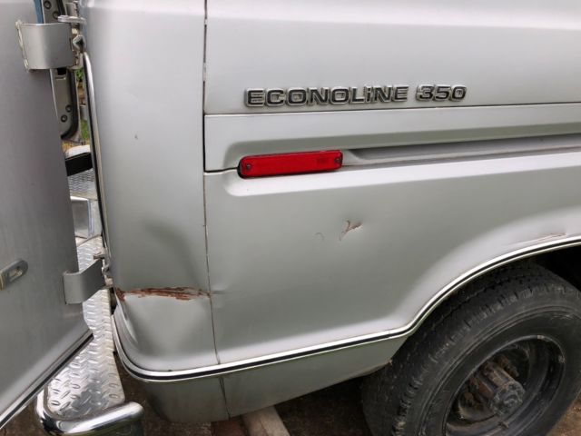 1981 Ford E-Series Van - photo 6