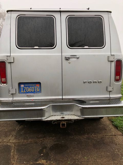 1981 Ford E-Series Van - photo 8