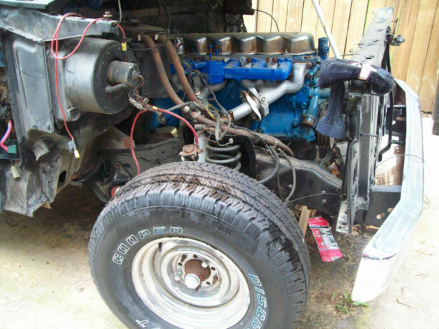 1981 Ford F-100 - photo 2