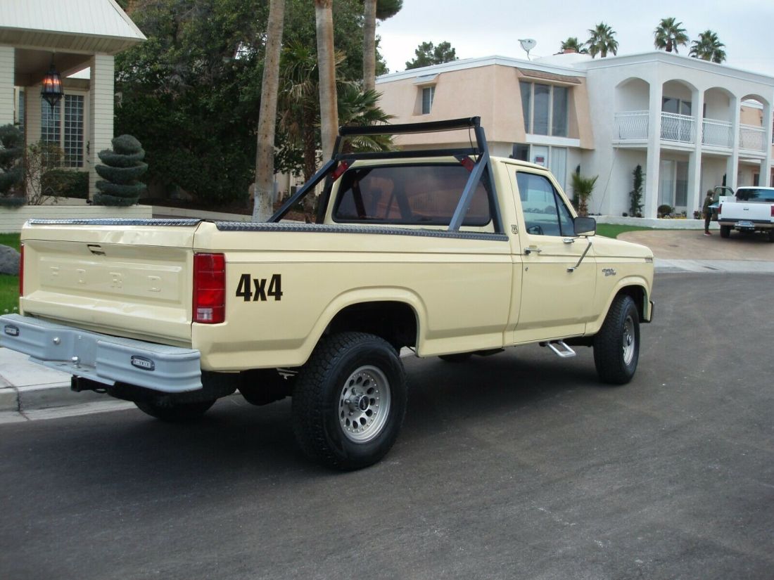 1981 Ford F-150 custom - photo 7