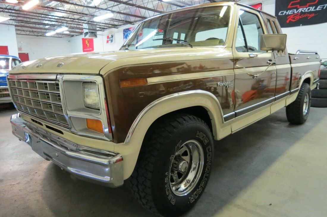 1981 Ford F-150 short bed - photo 3