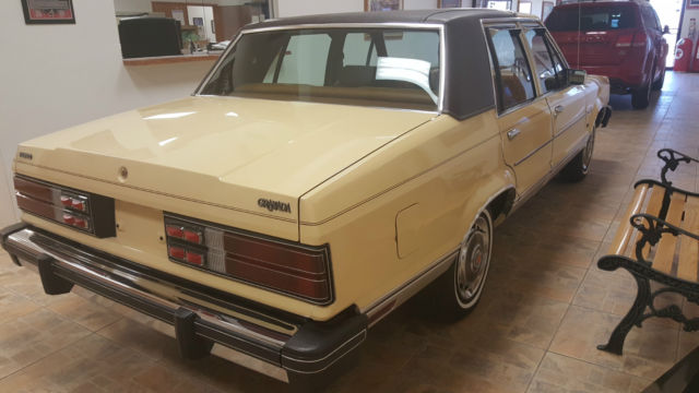 1981 Ford Granada GL Sedan 4-Door - photo 9