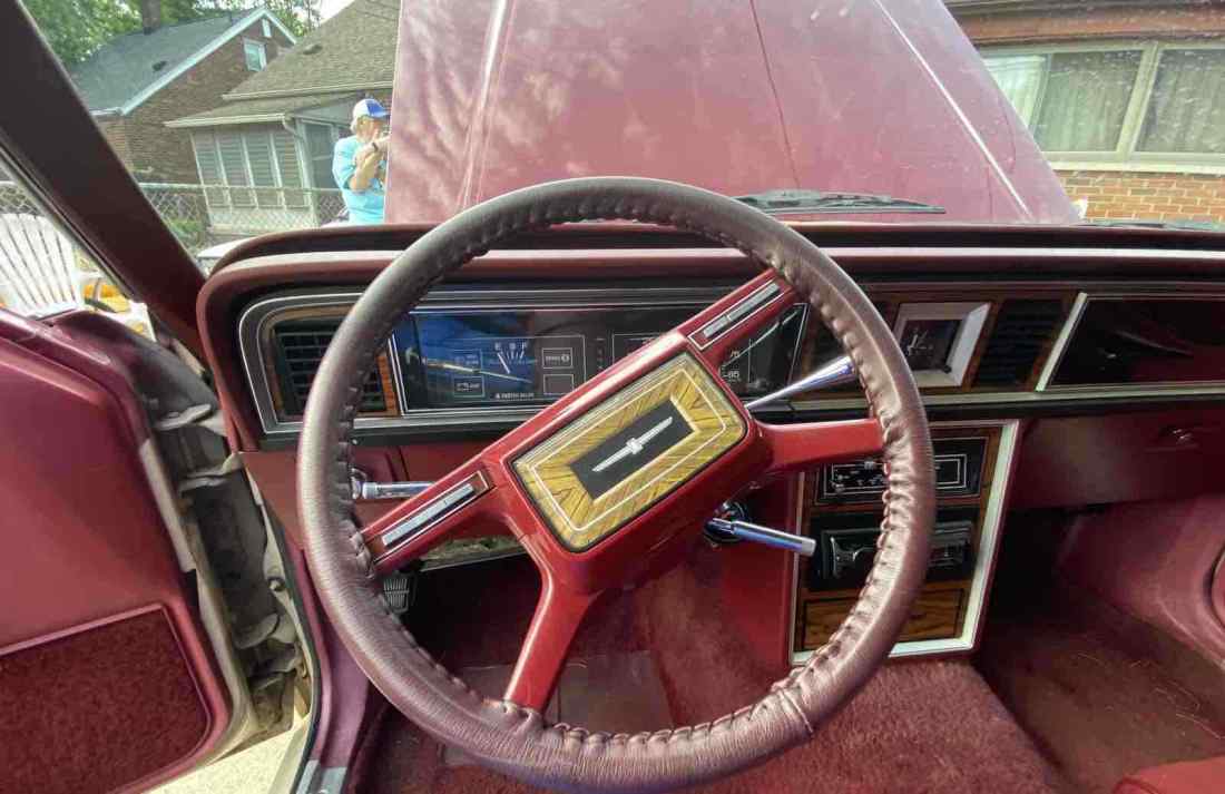 1981 Ford Thunderbird - photo 9