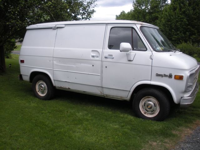 1981 Chevrolet G20 Van G10 - photo 3
