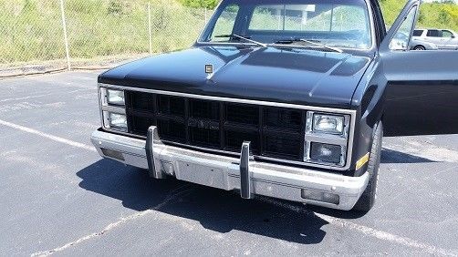 1981 GMC C10 -- - photo 8
