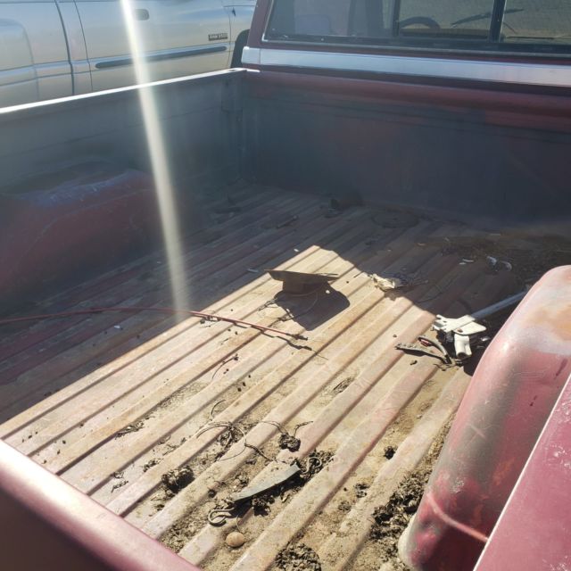 1981 GMC Sierra 1500 ***SHORT BED***NO RESERVE - photo 7