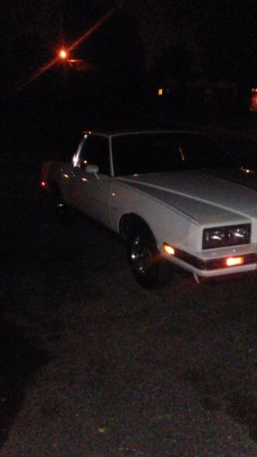 1981 Pontiac Grand Prix Brougham - photo 3