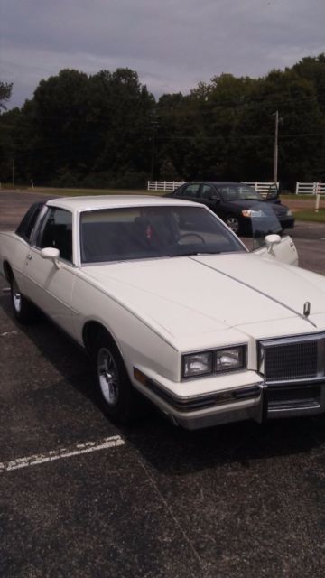1981 Pontiac Grand Prix Brougham - photo 7