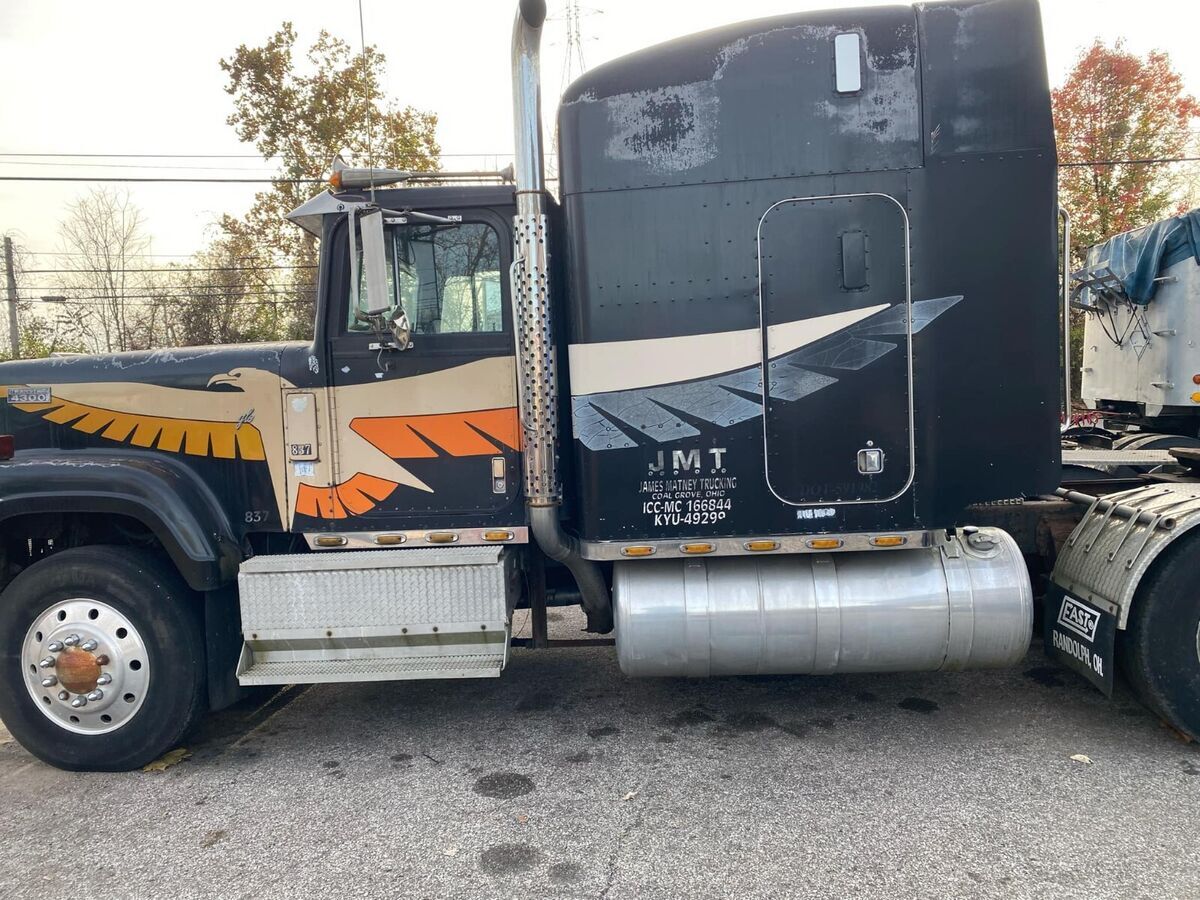 1981 International Harvester Transtar - photo 4