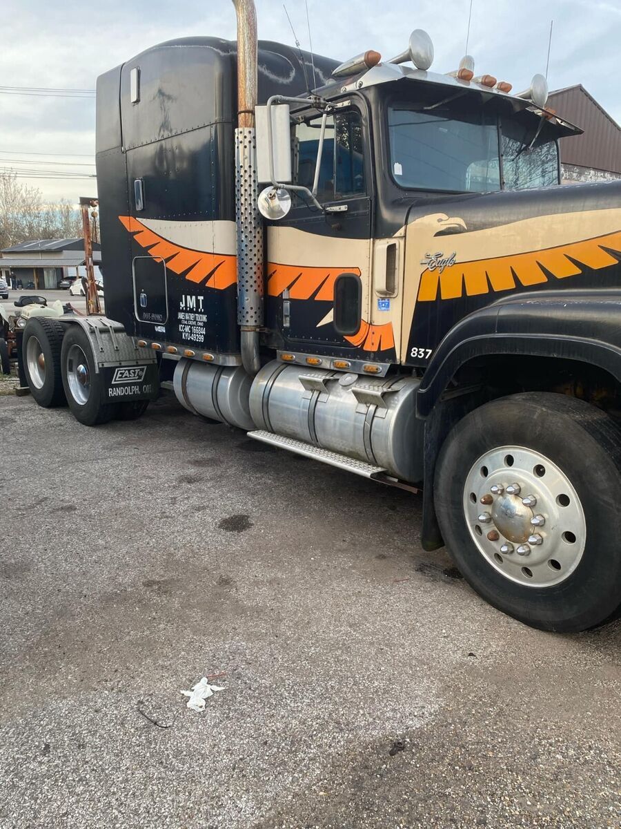 1981 International Harvester Transtar - photo 6