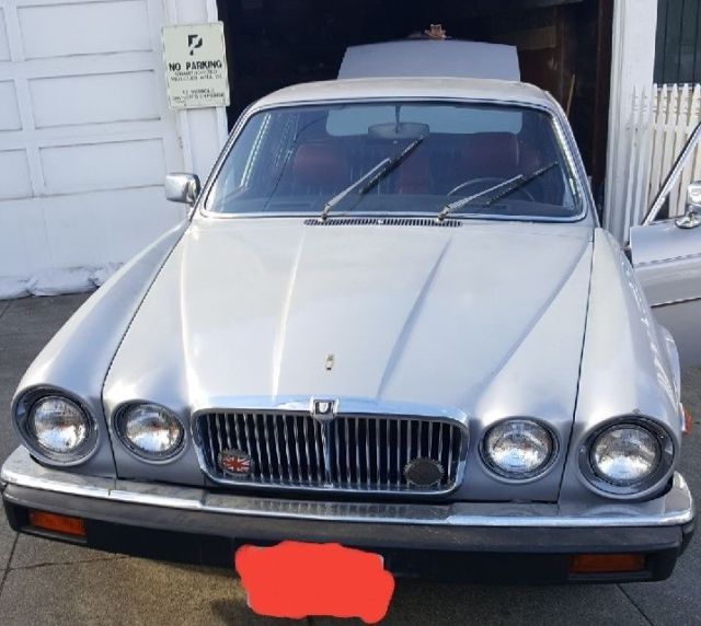 1981 Jaguar XJ - photo 2