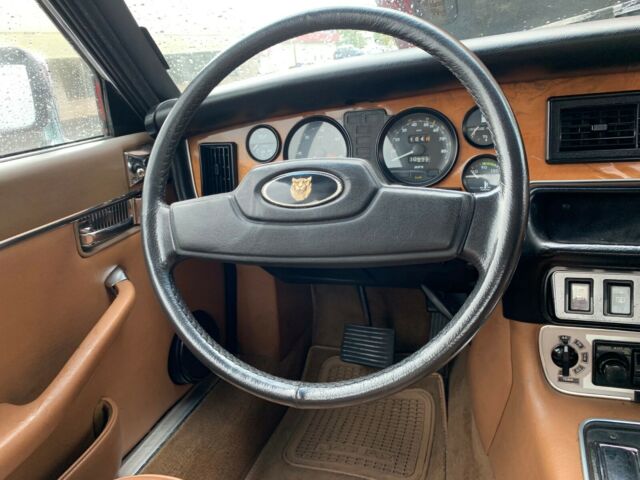 1981 Jaguar XJ6 - photo 5