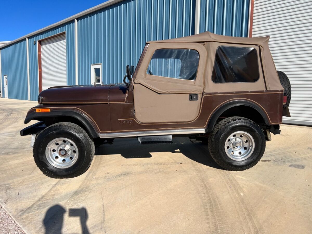 1981 Jeep CJ - photo 2