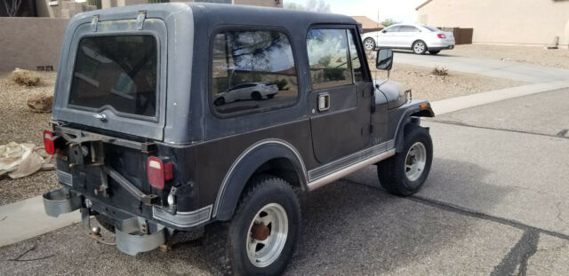 1981 Jeep CJ Laredo - photo 2