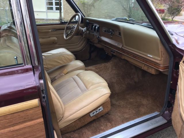 1981 Jeep Wagoneer - photo 10