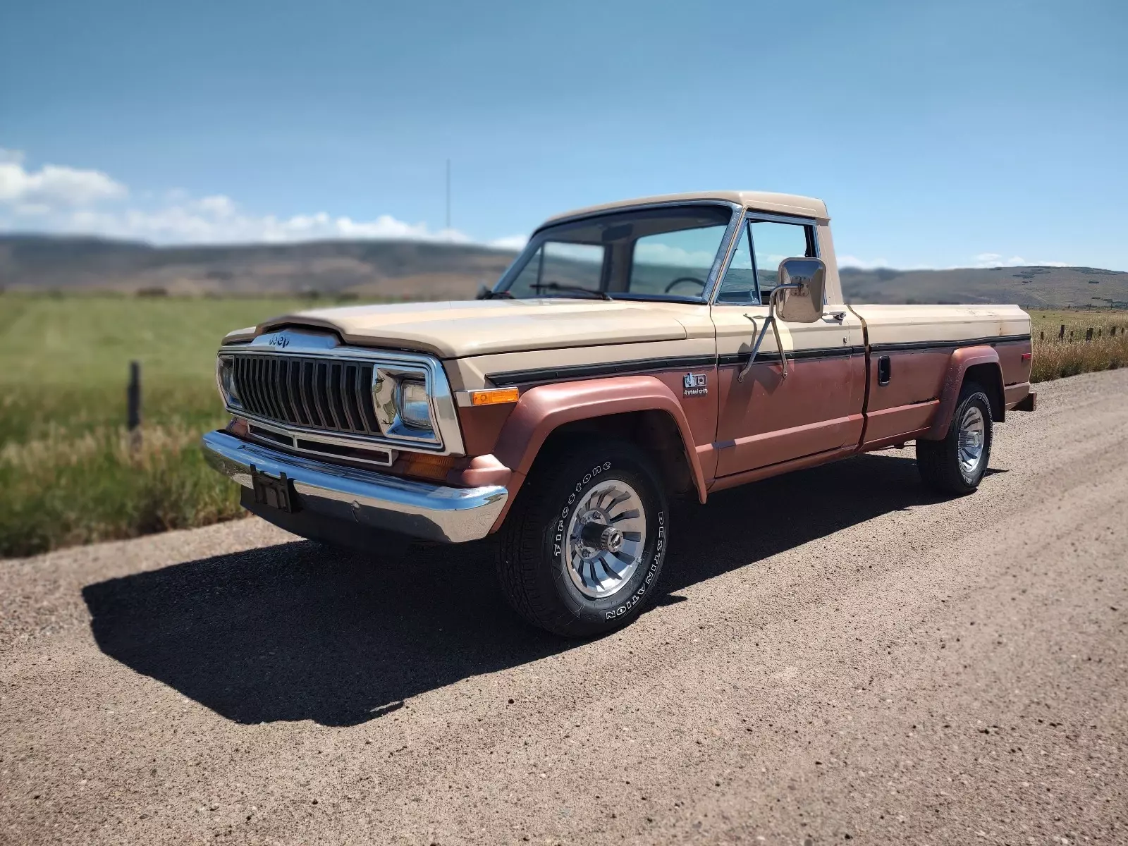 1981 Jeep J10 Custom Trim w/Western Weave cloth interior