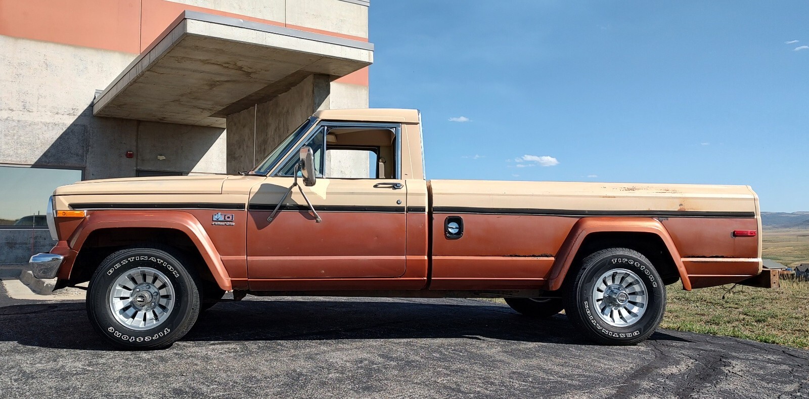 1981 Jeep J10 Custom Trim w/Western Weave cloth interior - photo 7