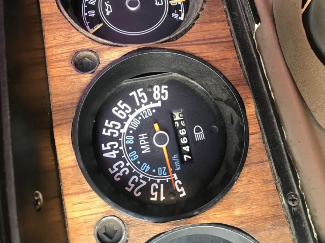 1981 Jeep J10 Pickup - photo 11