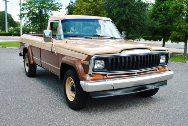 1981 Jeep J20 Pickup 4x4 only 27K Actual Miles! Immaculate Pickup! 1981 Jeep J20 4x4 Pickup 27K Actual Miles! Very Rare 360 V8!