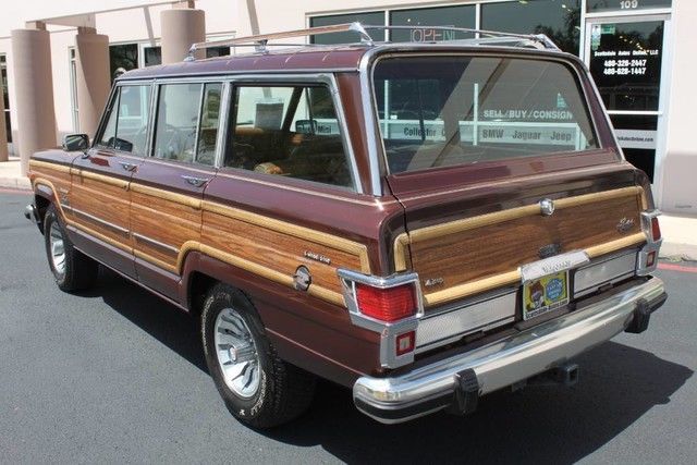 1981 Jeep Wagoneer Limited 4X4 - photo 3