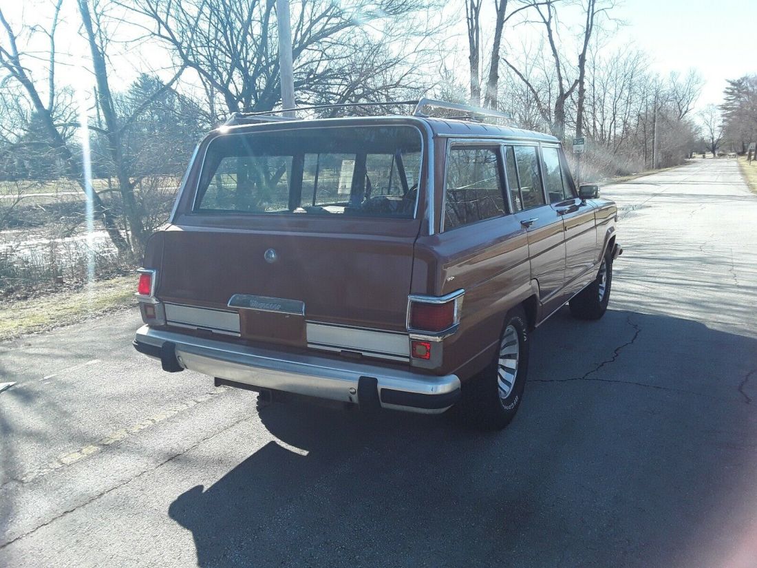 1981 Jeep Wagoneer - photo 4