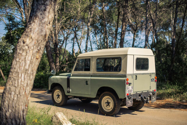 1981 Land Rover 88 Series III Santana - photo 8