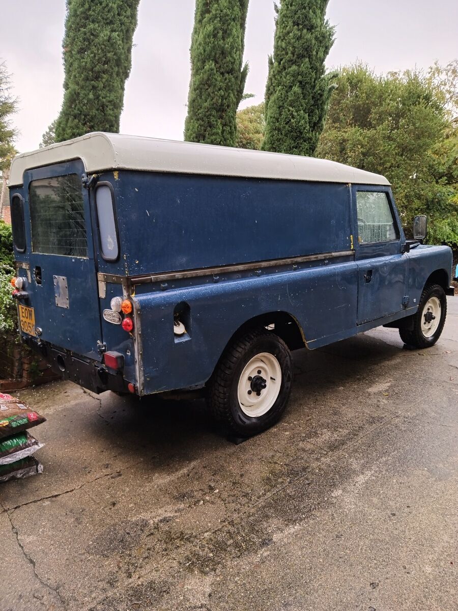 1980 Land Rover Series III 109" wheelbase - photo 3
