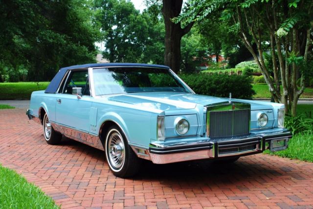 1981 Lincoln Continental Mark VI 40K Original Miles! - photo 2