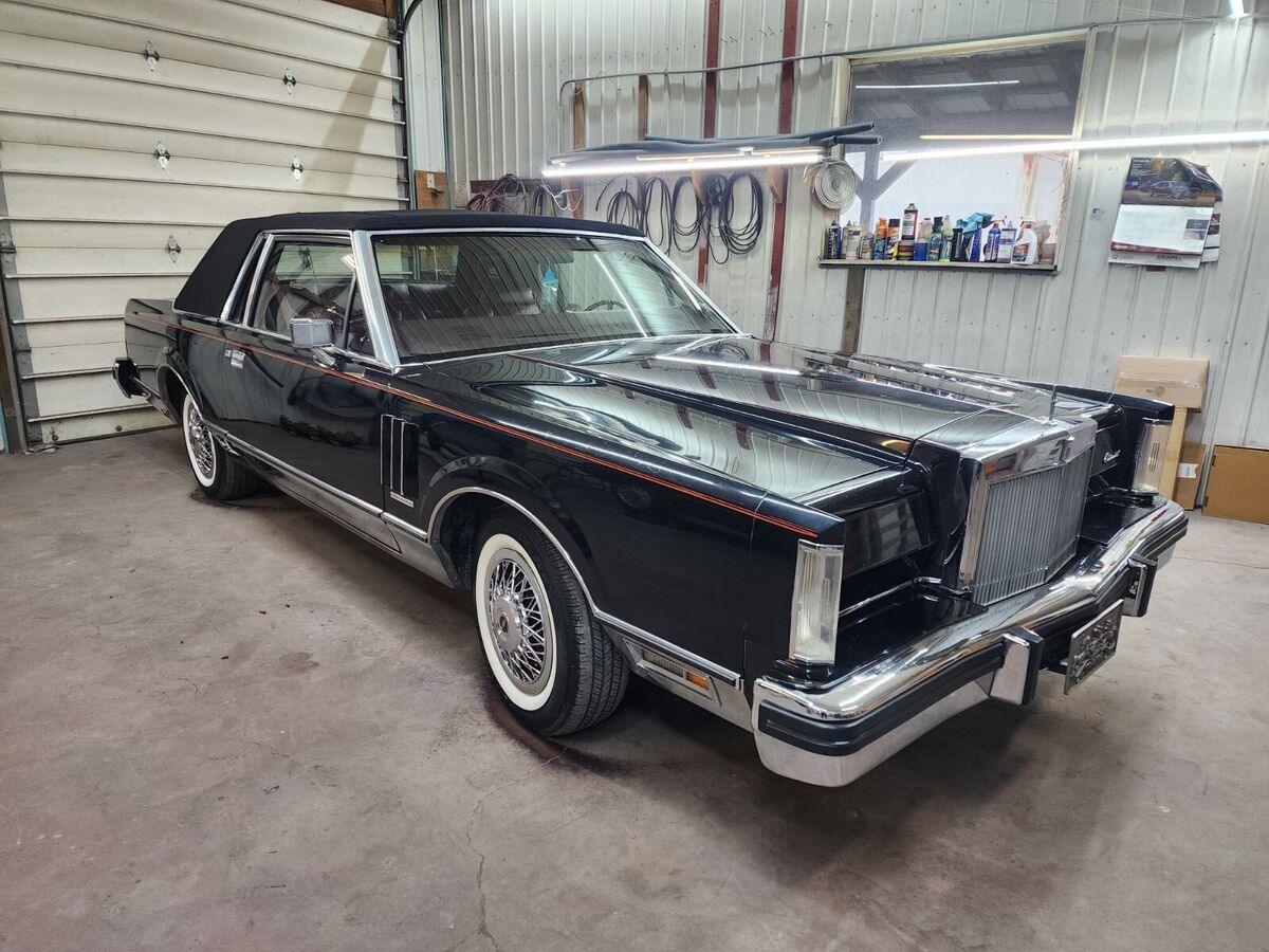 1981 Lincoln Continental - photo 4