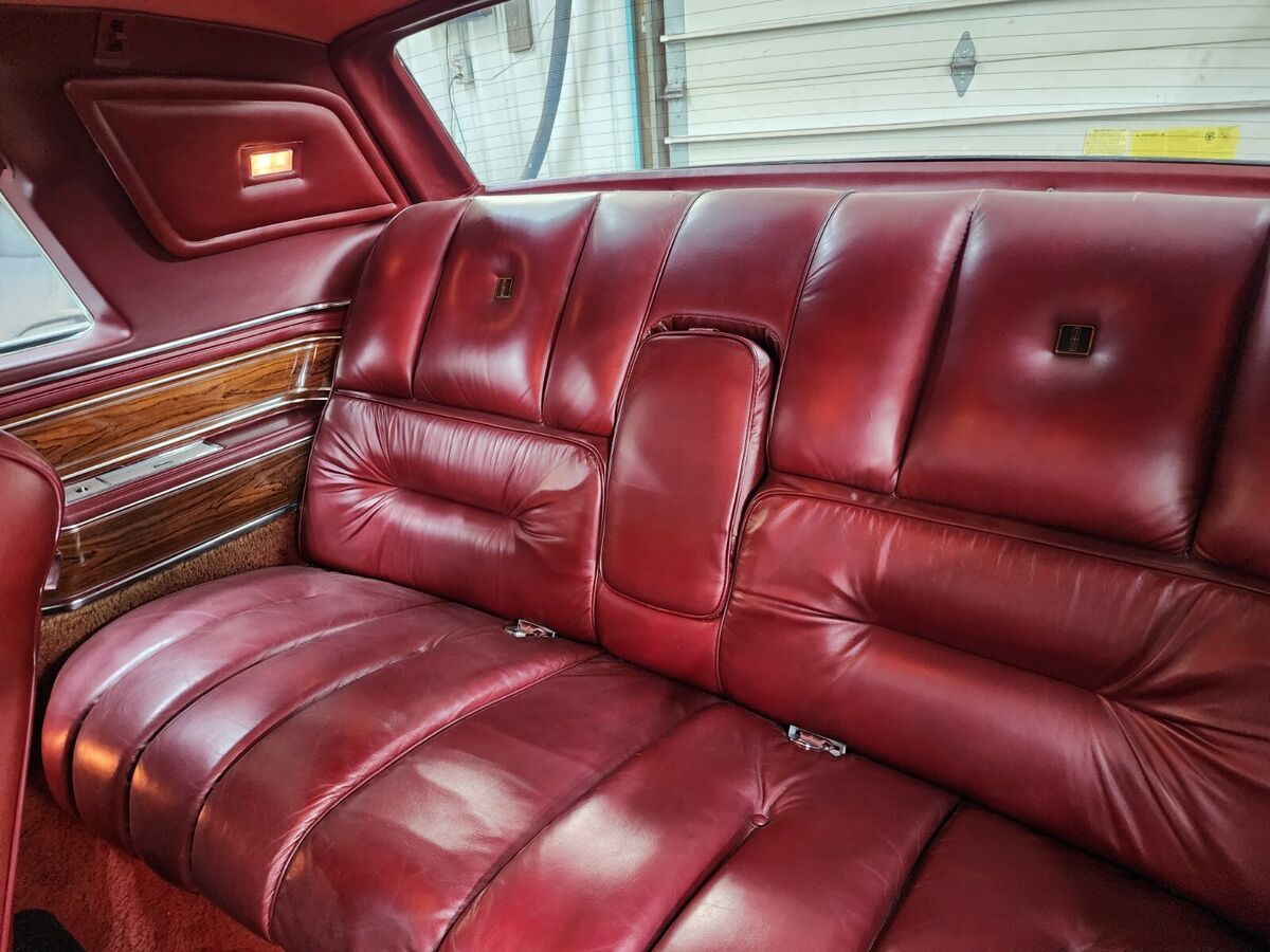 1981 Lincoln Continental - photo 6