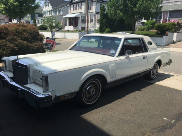 1981 LINCOLN MARK VI EXCELLENT CONDITION ALL ORIGINAL SECOND OWNER CAR 1981 Lincoln Mark Series