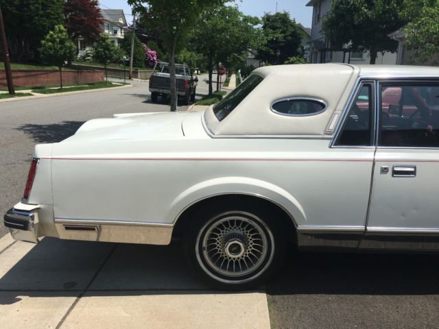 1981 Lincoln Mark Series - photo 8