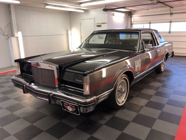 1981 Lincoln Mark VI Givenchy 1981 Lincoln Mark Series Mark VI