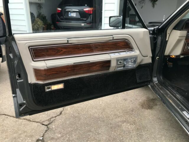 1981 Lincoln Mark Series Givenchy Edition - photo 10