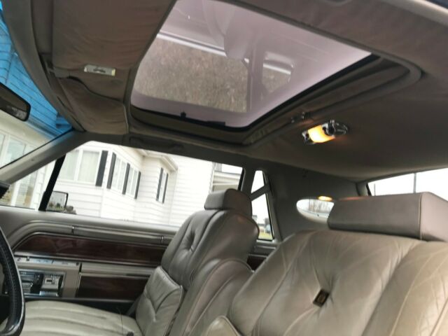 1981 Lincoln Mark Series Givenchy Edition - photo 6