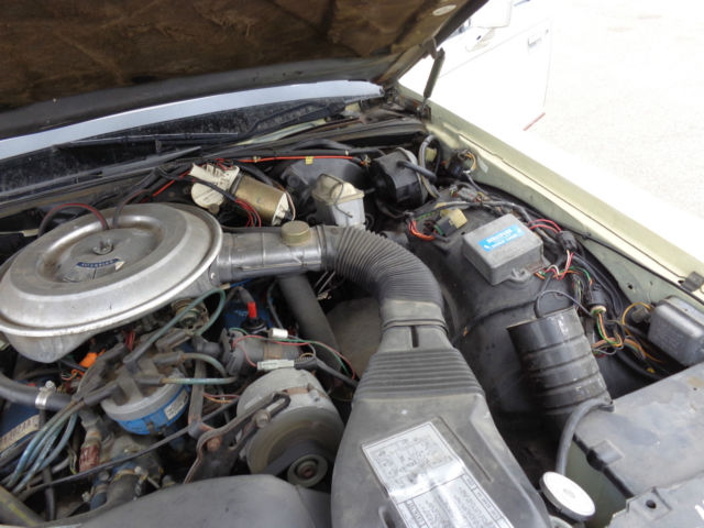 1981 Lincoln Town Car Base Sedan 4-Door - photo 13