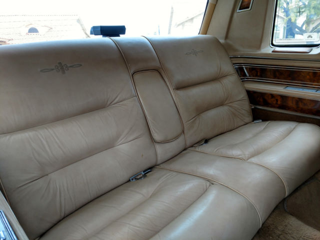 1981 Lincoln Town Car Signature - photo 10